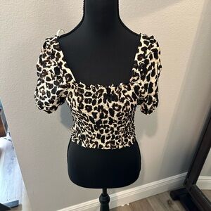 leopard print top